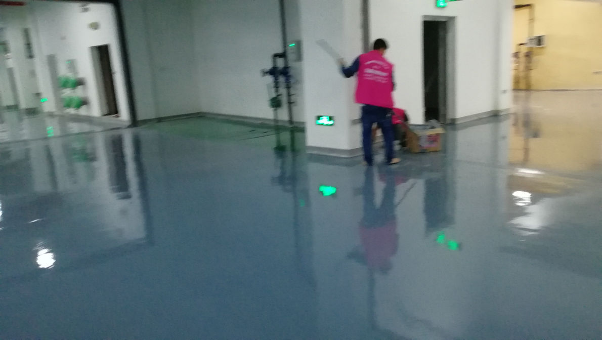 環(huán)氧水性地坪